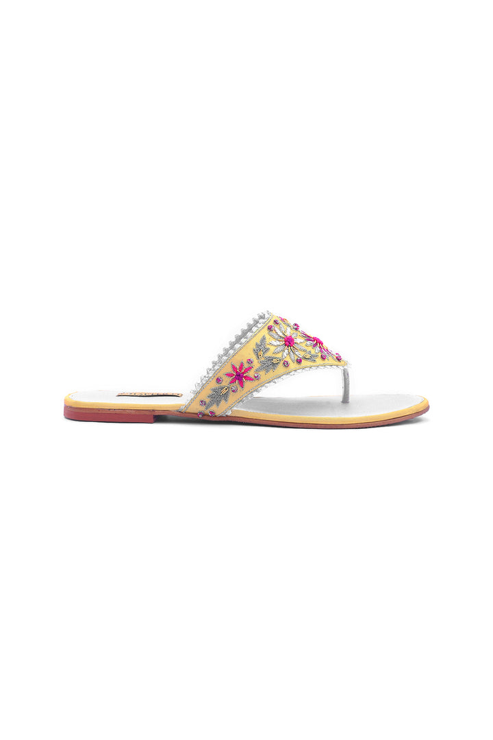 Embellished Chappals | Gulkaar