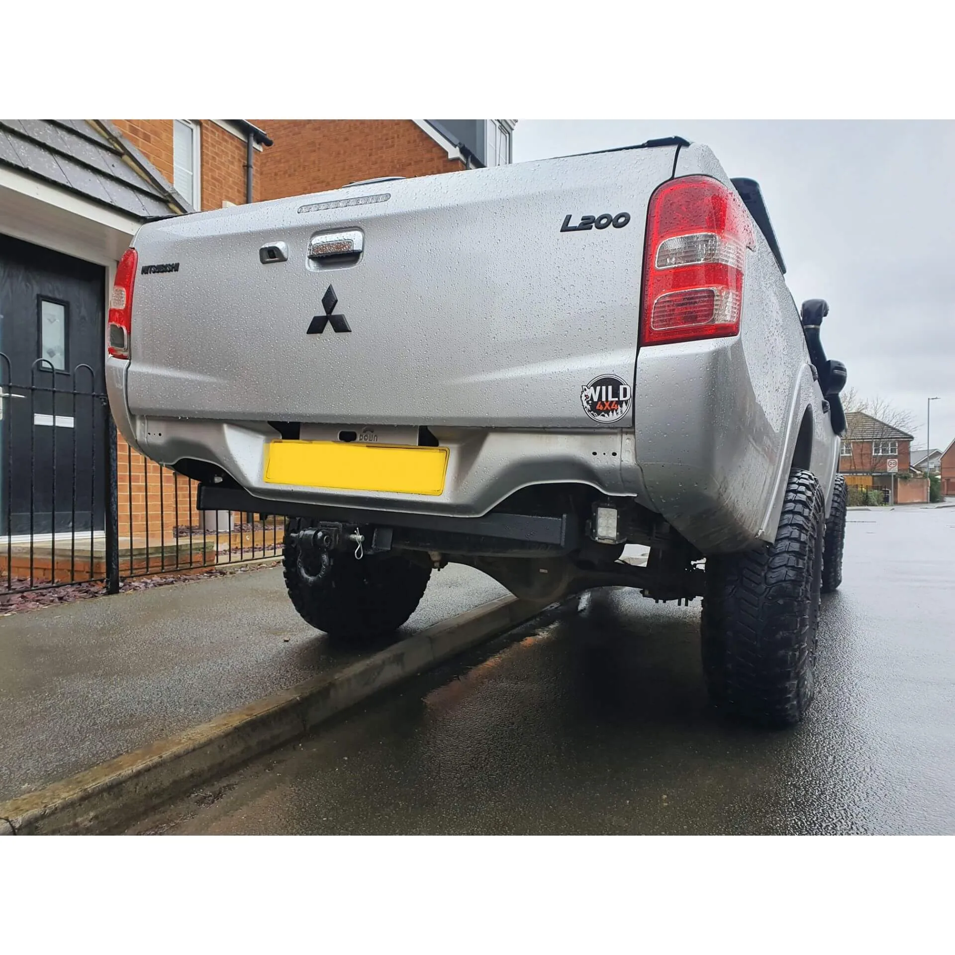 Heavy Duty Expedition Tow Hitch Bar for Nissan Navara NP300 2015+