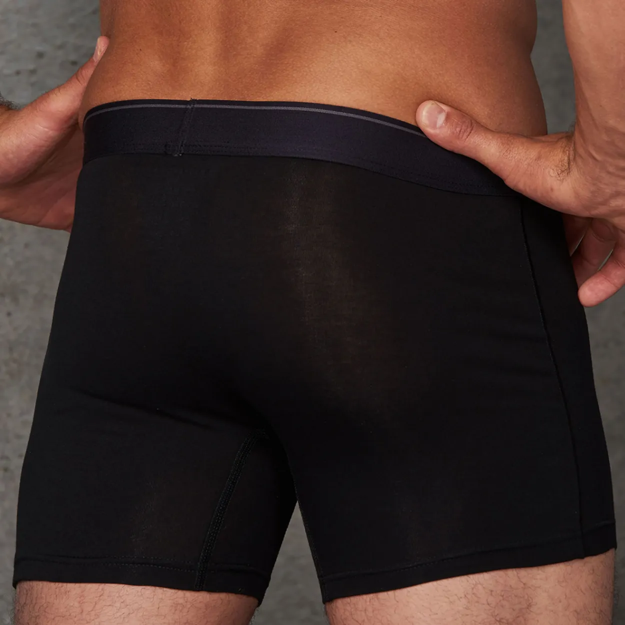 Pocket Mesh Pouch Trunk